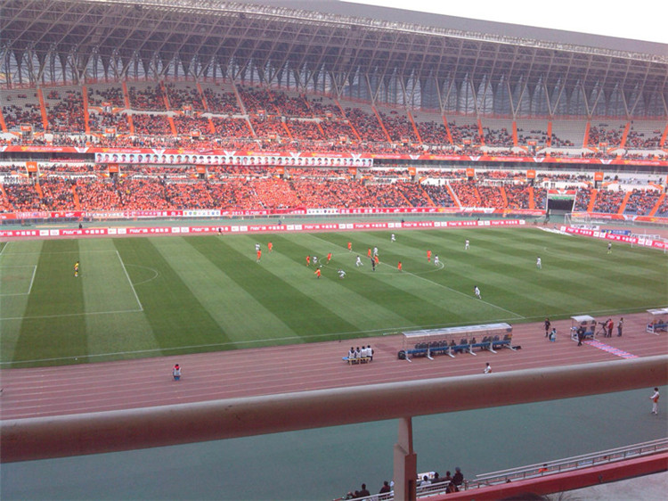 丹东体育场看台网架