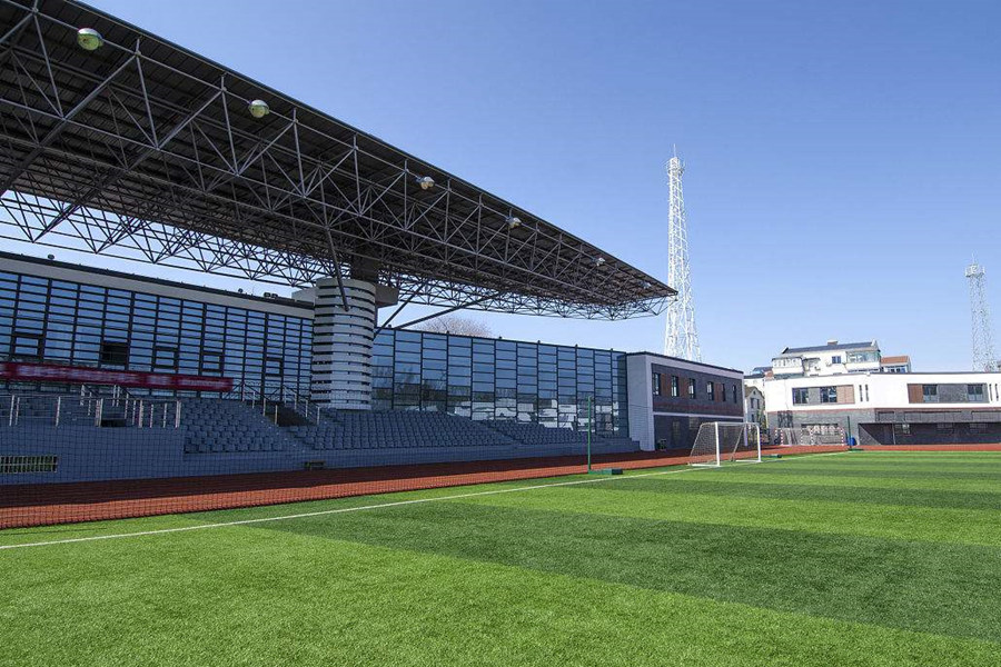 丹东体育场看台网架工程